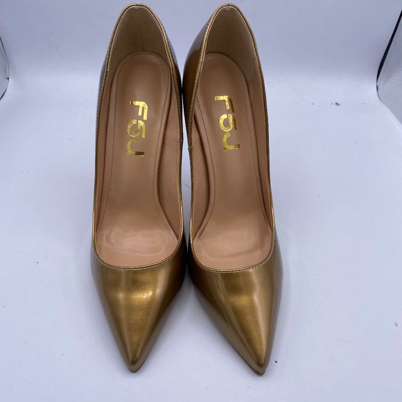 Elegant Gold Stiletto Heels - Picture 2 of 10
